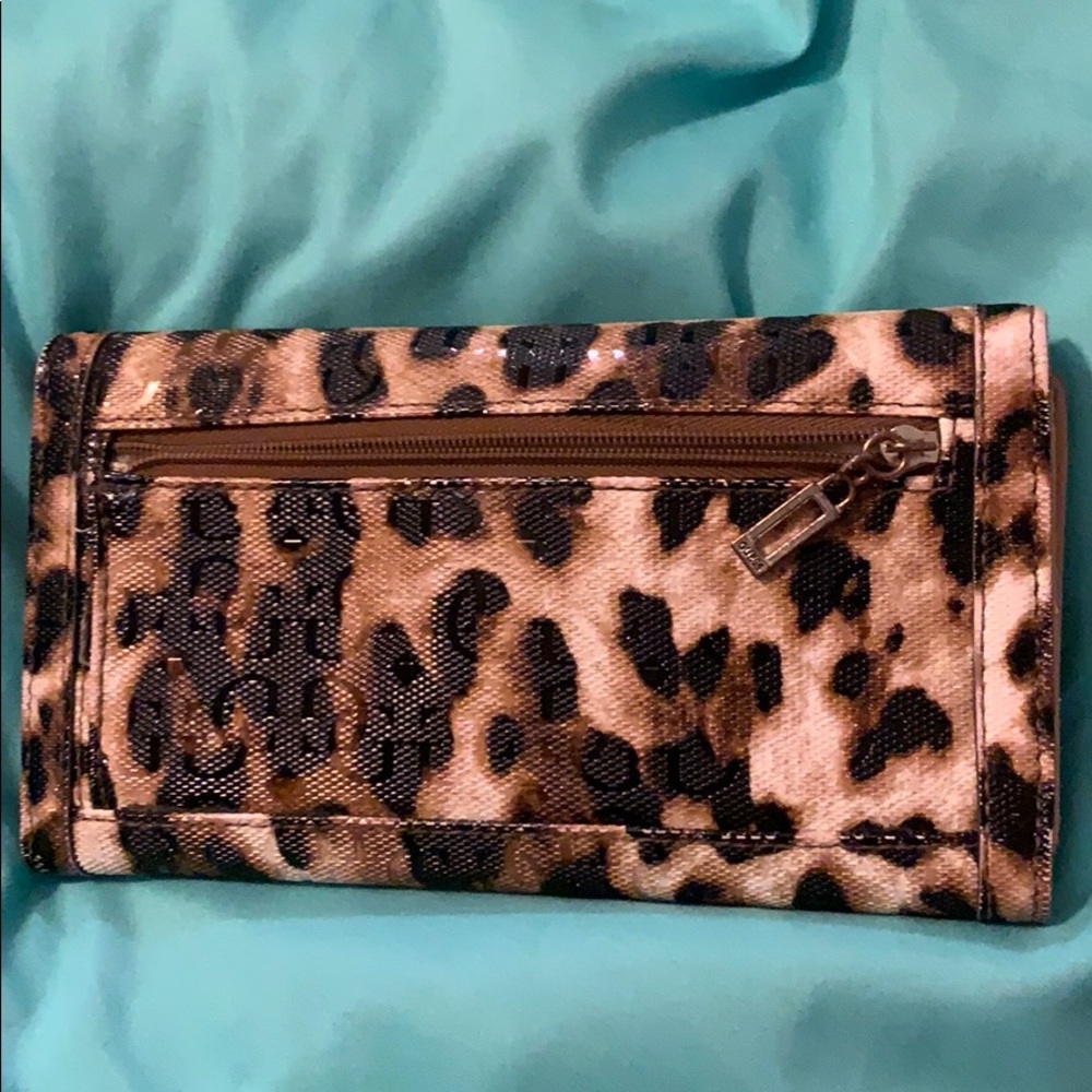 Guess Leopard Print Wallet! Asking $25 - image 2